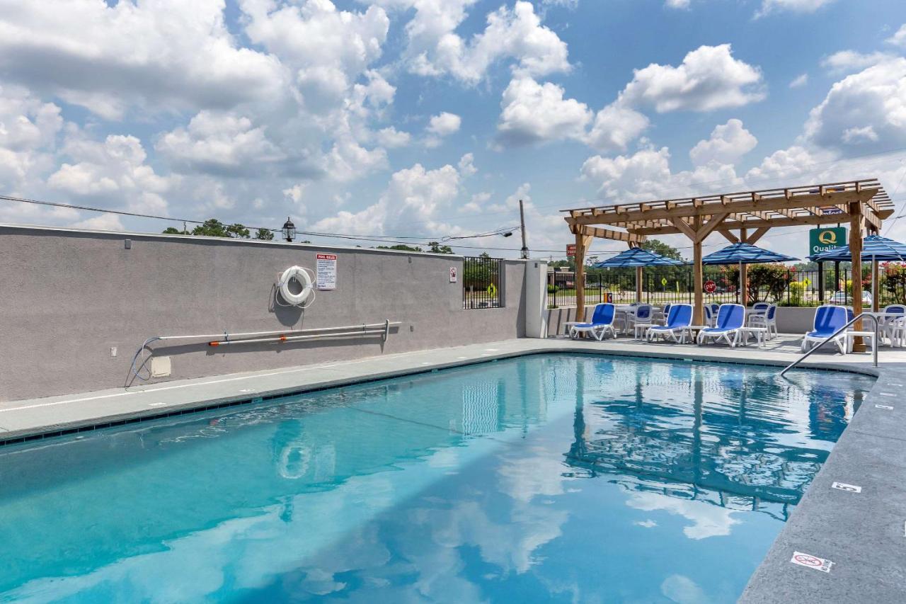 Quality Inn & Suites Spring Lake - Fayetteville Near Fort Bragg Extérieur photo