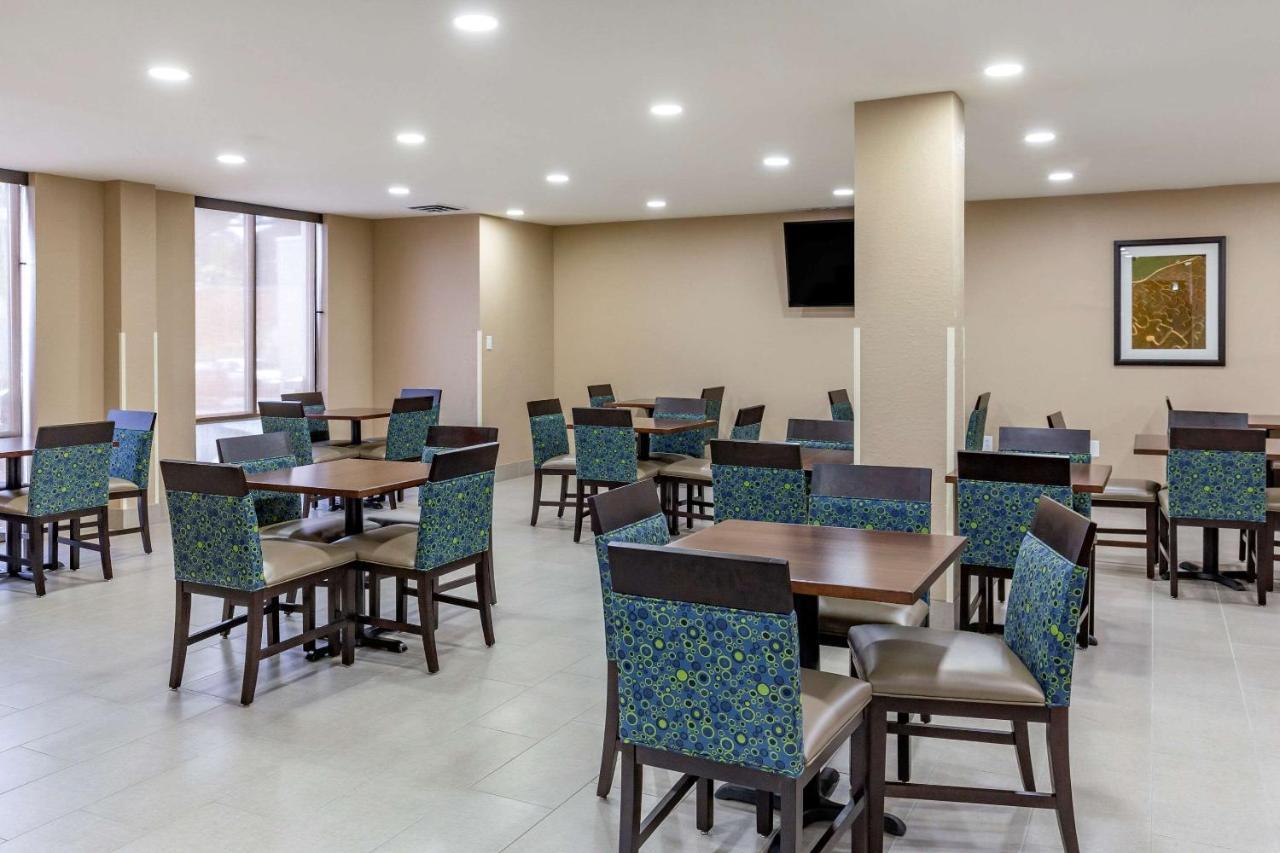 Quality Inn & Suites Spring Lake - Fayetteville Near Fort Bragg Extérieur photo